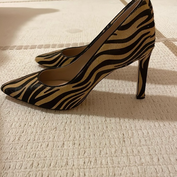 Gently Worn Naturalizer 27 Edit Tiger Heels Sz. 9W - Picture 5 of 6